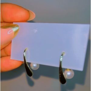 Gold Plated Water Droplet Pearl Earrings